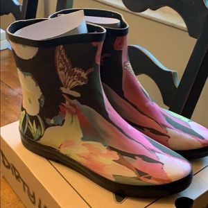 Dirty Laundry Sweet Child Rain Boot